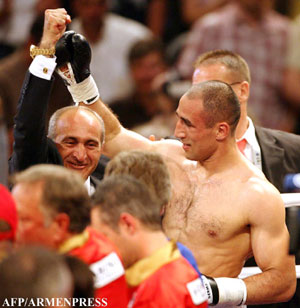 L’Arménien Arthur Abraham, élu…
					Article complet reservé aux abonnés