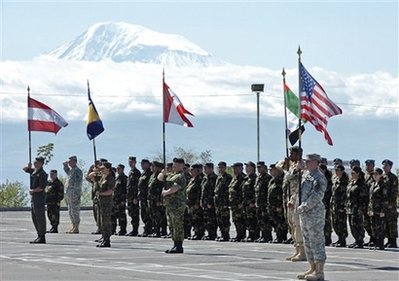 Début des manoeuvres militaires…
					Article complet reservé aux abonnés