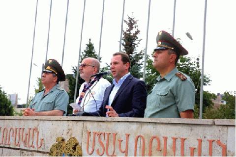 1200 scouts du Homenetmen venus de 26 pays