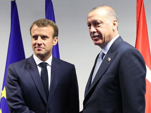 La Turquie veut organiser un sommet avec la France, l’Allemagne et la Russie