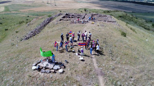 Des forts et temples antiques datant de près de 3000 ans découverts dans la région de Vayots Dzor en Arménie