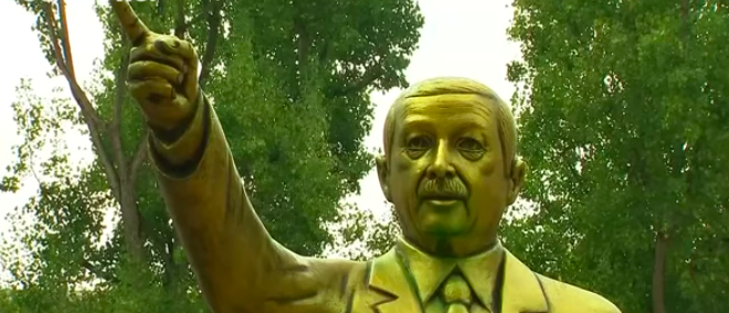 Une « statue » d’Erdogan démontée suite à une polémique