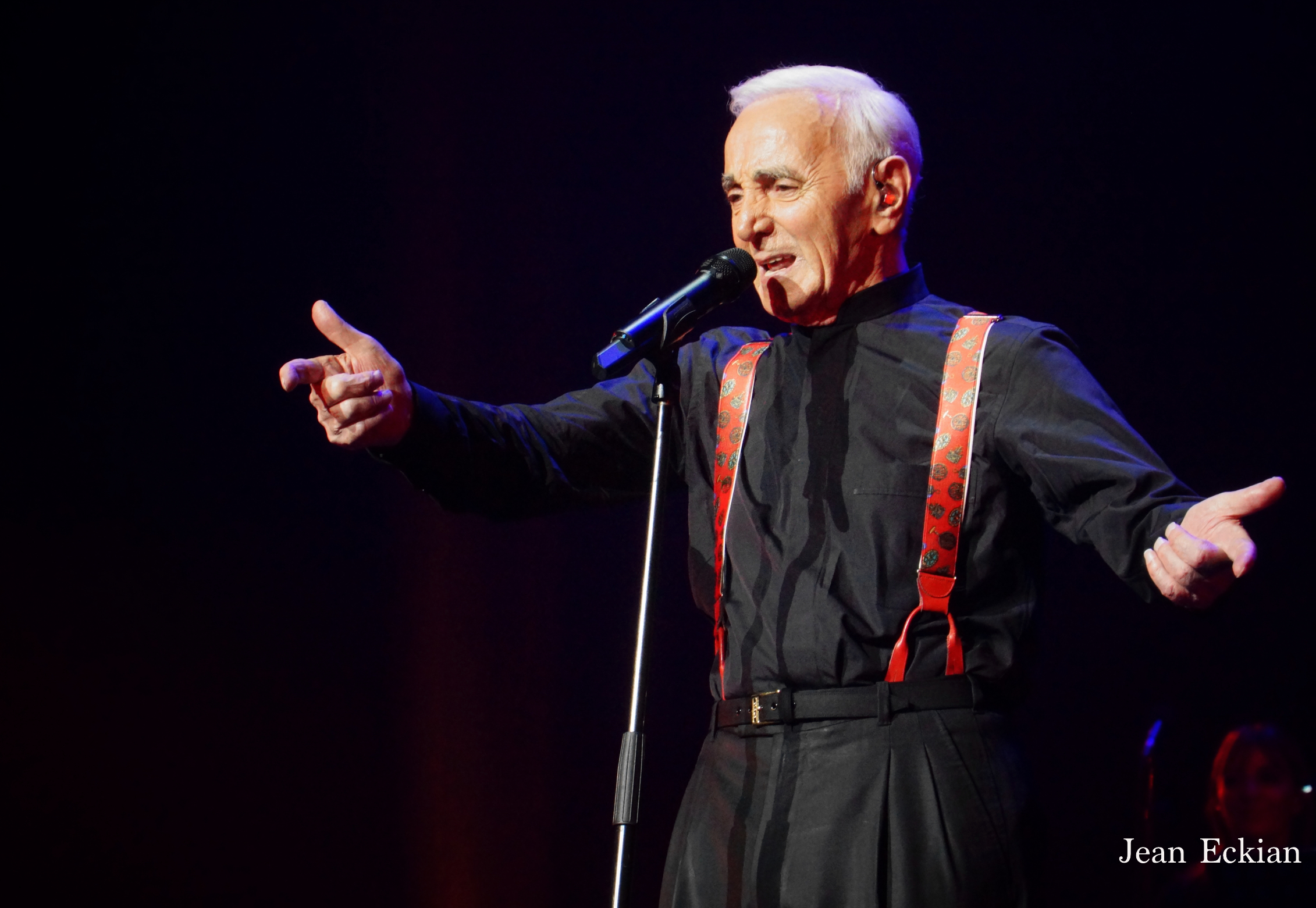 Charles Aznavour à jamais une étoile