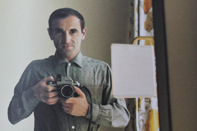 Aznavour photographe : des clichés de sa collection personnelle