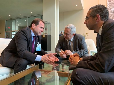 Le ministre arménien de la Défense Davit Tonoyan rencontre ses homologues de Grèce et de Chypre