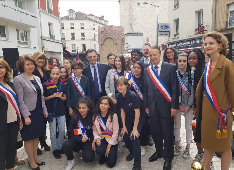 Clichy-la-Garenne
					Article complet reservé aux abonnés