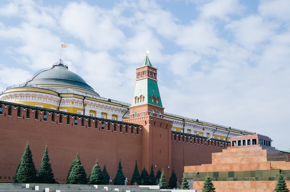 Le Kremlin dénonce les manifestations en Géorgie comme une « provocation  russophobe »