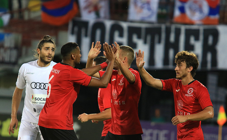 Ararat Armenia s’impose 2-0 face à Saburtalo Tbilissi et passe le cap du 3e tour des qualifications de l’Europa League : une première historique pour un club arménien