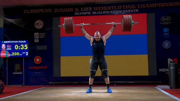 Hakob Mkrtchyan (Arménie) champion et recordman d’Europe des -23 ans à Bucarest (Roumanie)