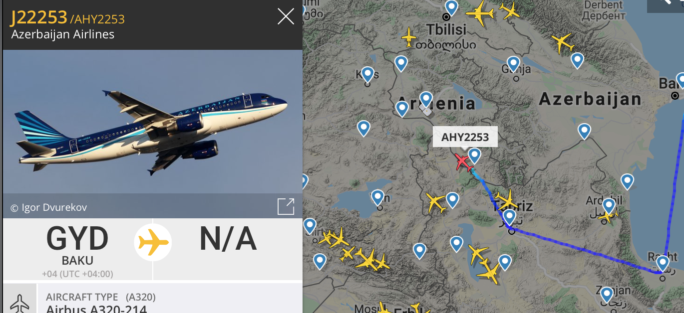 Le curieux manège d’un avion azéri