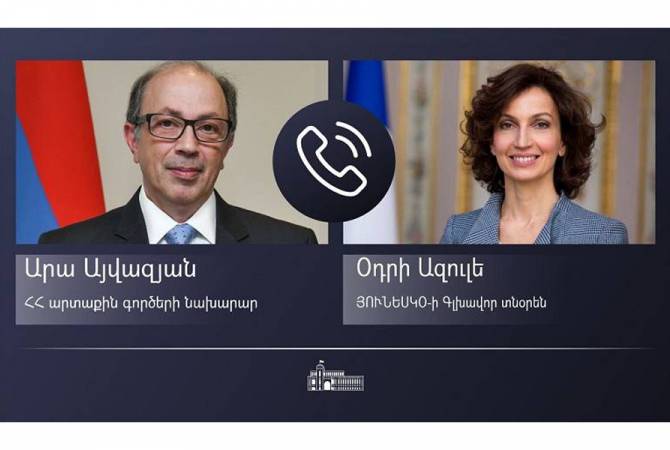 Ara Ayvazyan et la Secrétaire générale de l’UNESCO Audrey Azoulay discutent de la protection du patrimoine arménien