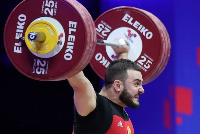 Samvel Gasparyan (102 kg, Arménie) est médaillé de bronze du Championnat du monde d’haltérophilie à Bogota (Colombie)