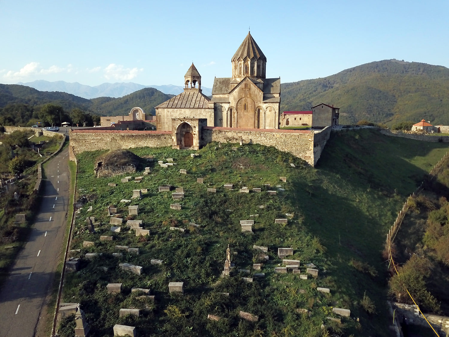 L’Arménie dénonce les entreprises d’éradication   de la présence  arménienne en Artsakh occupé par l’Azerbaïdjan