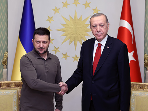 La Turquie participera à une réunion sur la paix fin octobre,  selon Zelensky