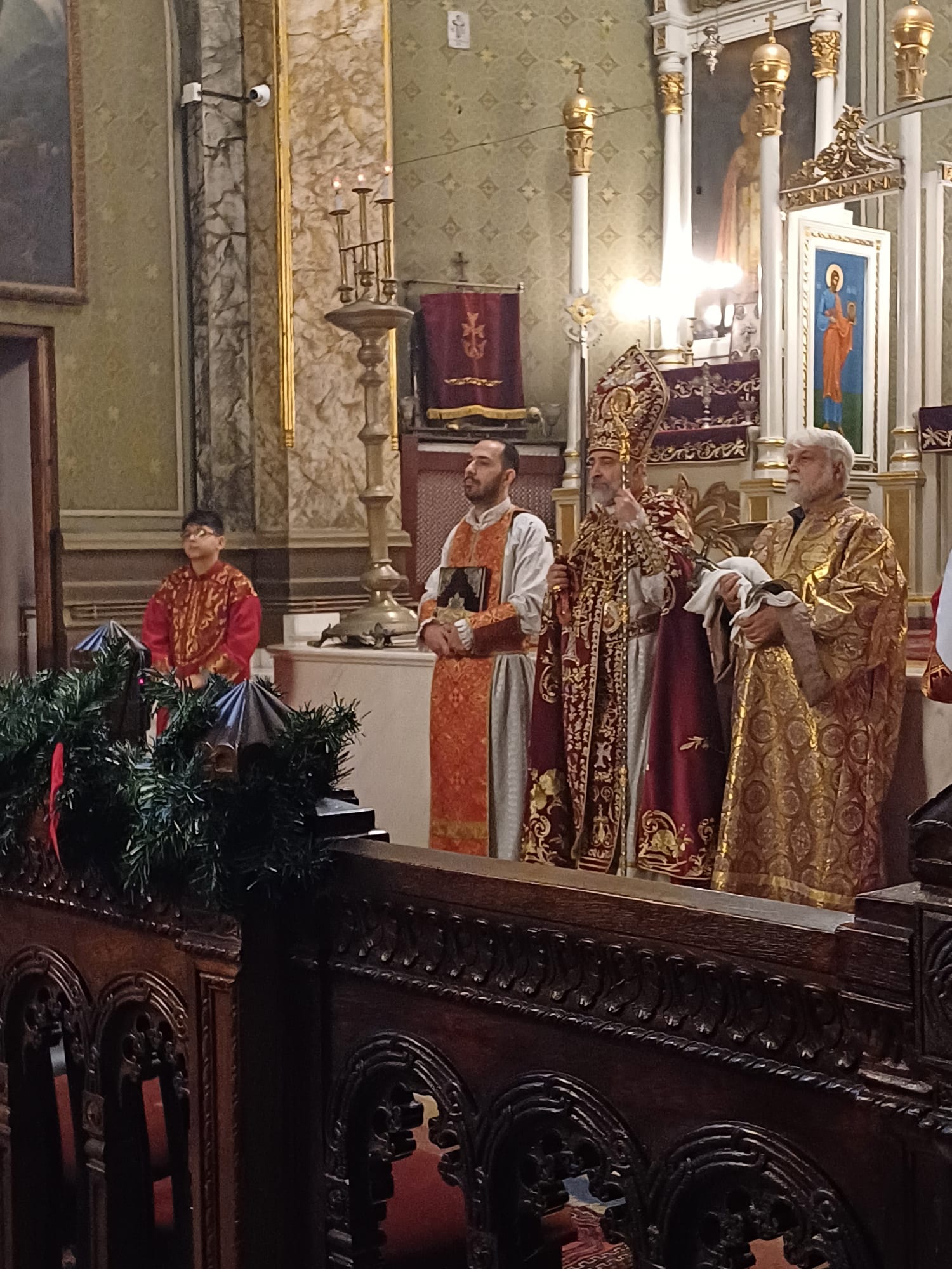 Les images de la messe de Noël à la cathédrale arménienne