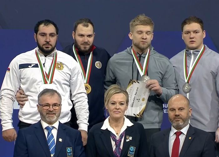 L’haltérophile Hakob Mkrtchyan (Arménie) est double champion d’Europe des 96 kg, Davit Hovhannisyan (Arménie) est vice-champion d’Europe à Sofia