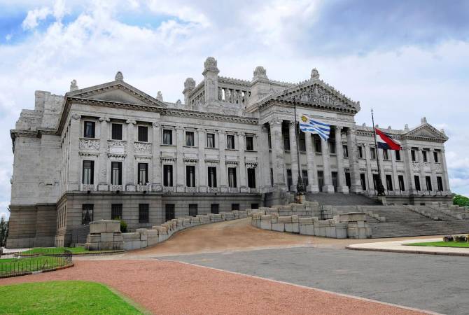 La Chambre des représentants de l’Uruguay a voté à l’unanimité en faveur du projet de loi déclarant le 24 avril Journée de commémoration du génocide arménien