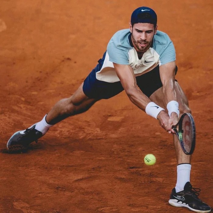 Karen Khachanov s’est qualifiée pour le deuxième tour du tournoi de Rolland-Garros