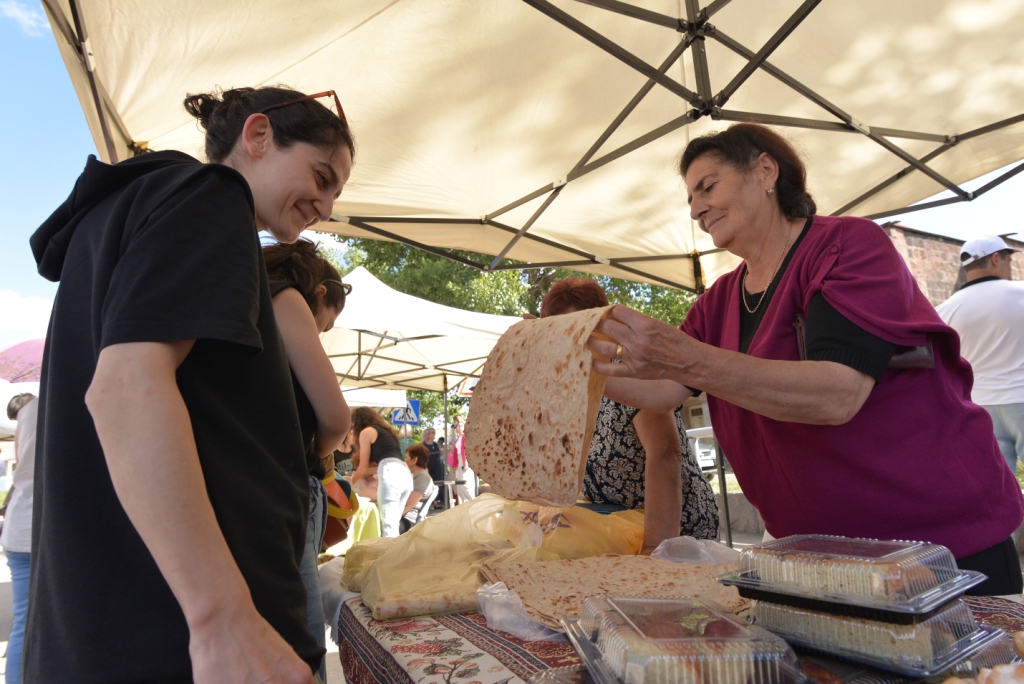 Le Festival du pain arménien Lavach a eu lieu dans le village d’Arévik dans la région de Chirak en Arménie