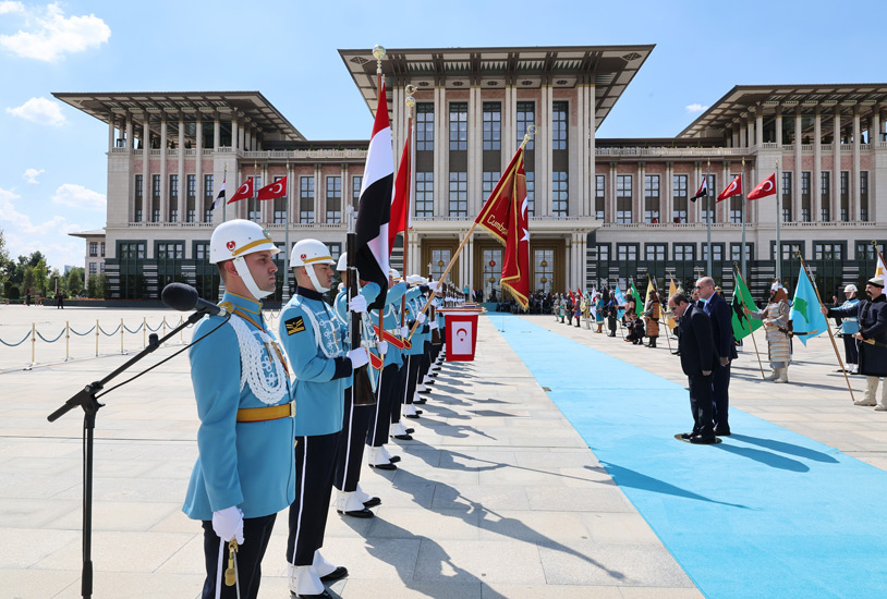 Erdogan accueille Sissi à Ankara pour une visite de réconciliation