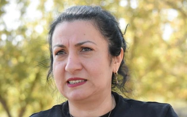 Nariné, la mère d’Elina Avanesyan : Elina sait que notre grand-mère a été capturée et disparue pendant la guerre en Artsakh