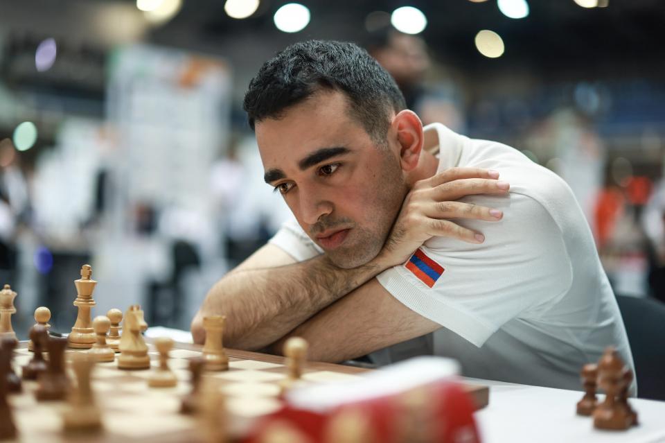 45e Olympiade des échecs : L’équipe d’Arménie masculine s’est imposée (2,5-1,5 points) sur l’Iran lors de la 11e et dernière ronde pour se classer 6, l’équipe féminine d’Arménie est 5e