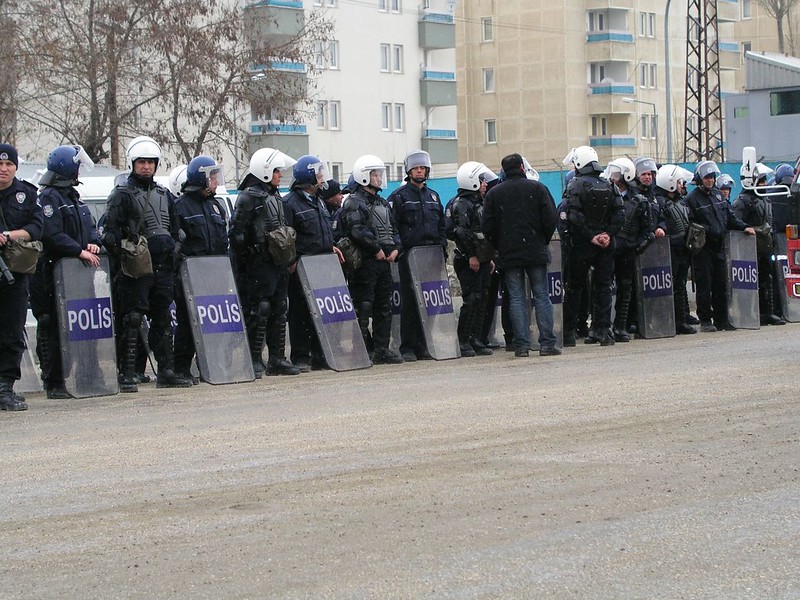 Destitution de trois maires prokurdes accusés de « terrorisme »